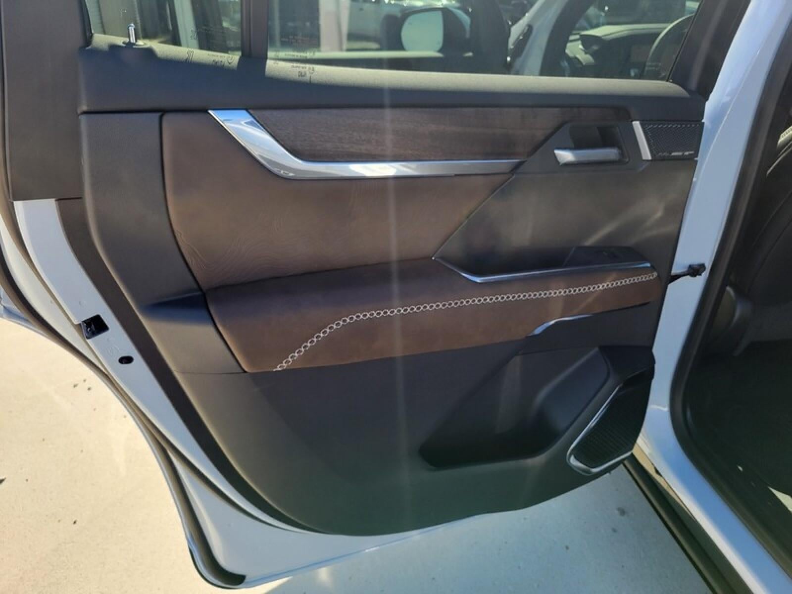 2026 GMC Acadia AWD Denali Ultimate