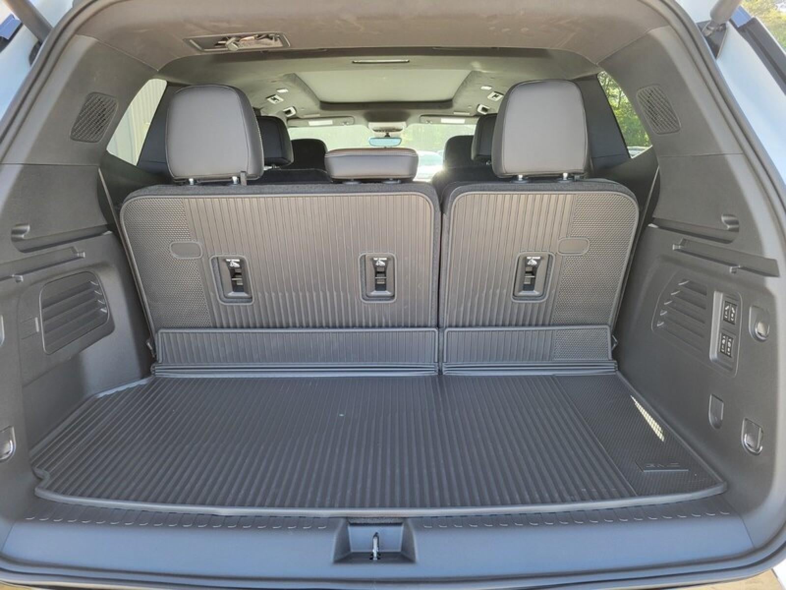 2026 GMC Acadia AWD Denali Ultimate