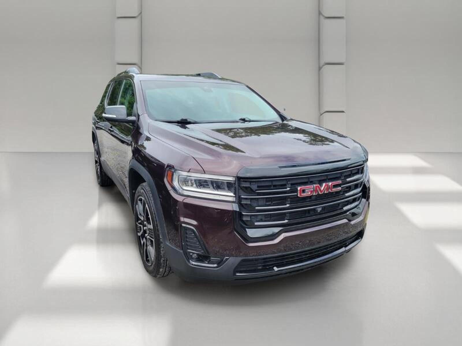 2021 GMC Acadia SLT