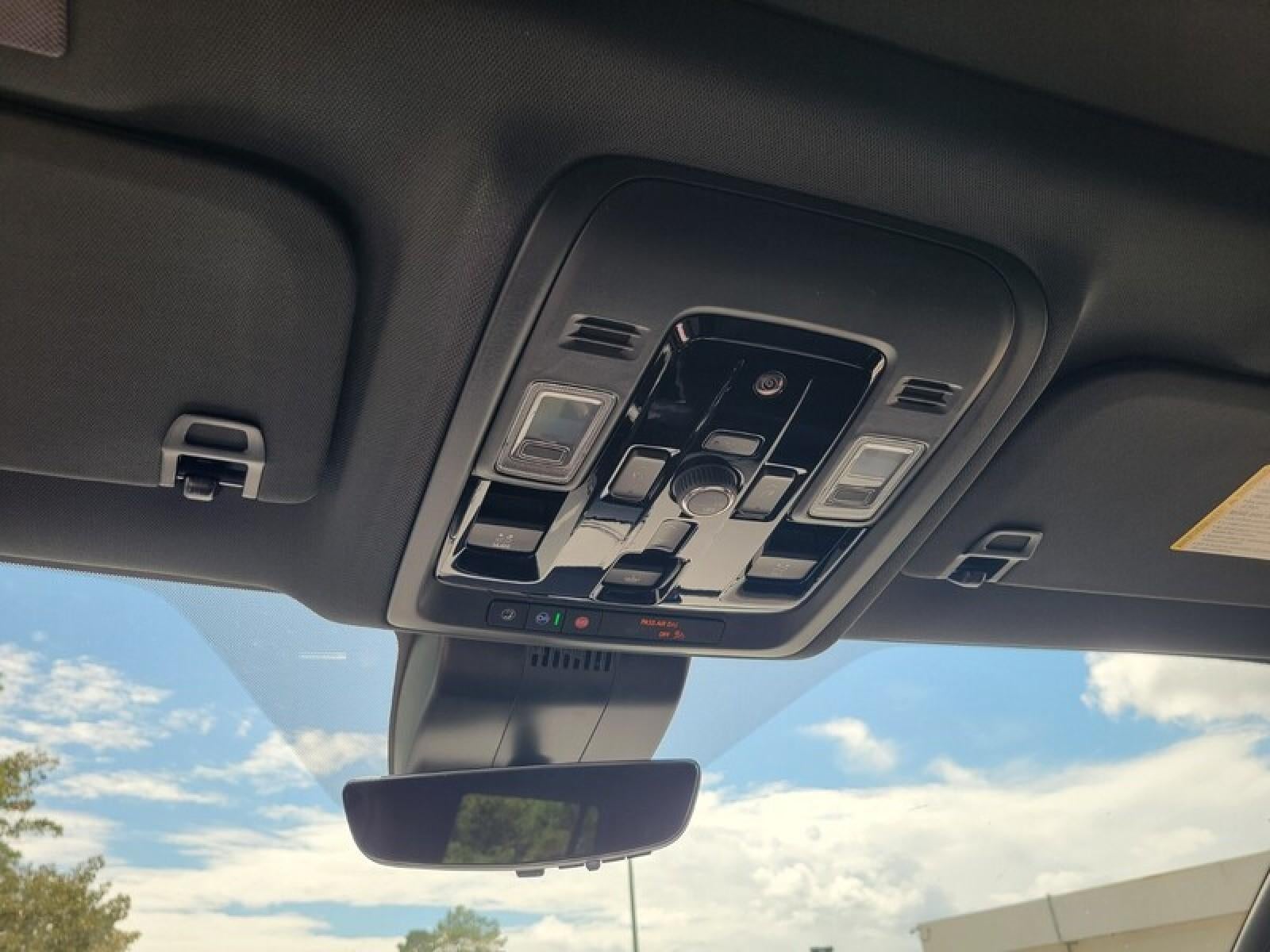 2026 GMC Yukon 2WD 4dr Elevation
