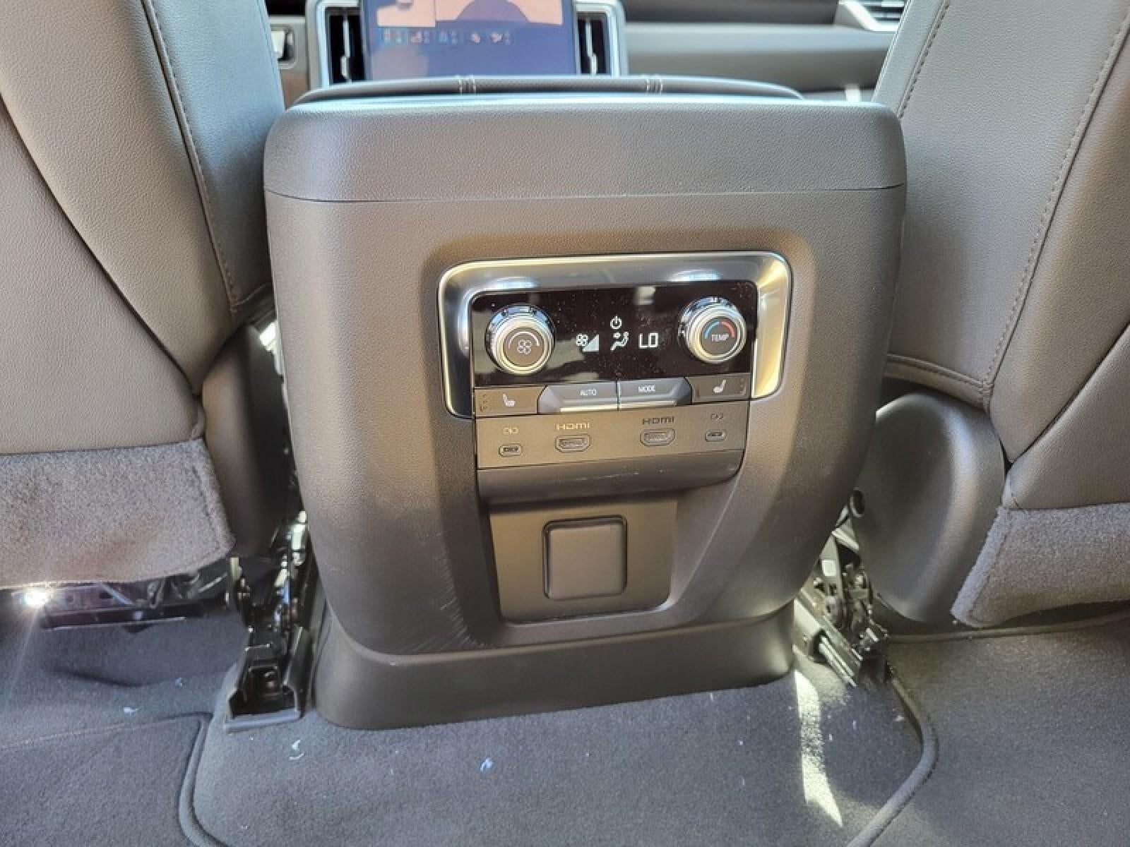 2026 GMC Yukon 2WD 4dr Elevation