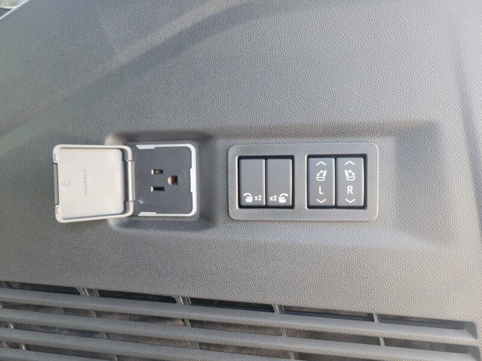 2026 GMC Yukon 2WD 4dr Elevation