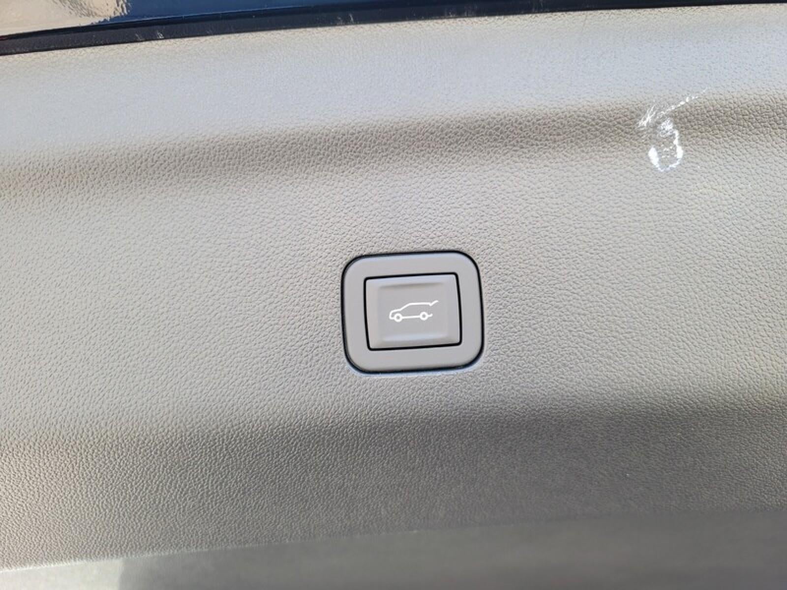 2026 GMC Yukon 2WD 4dr Elevation