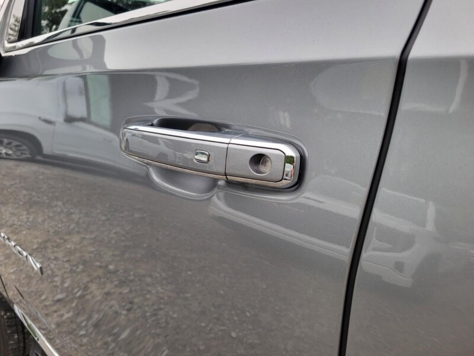 2026 GMC Yukon 2WD 4dr Elevation