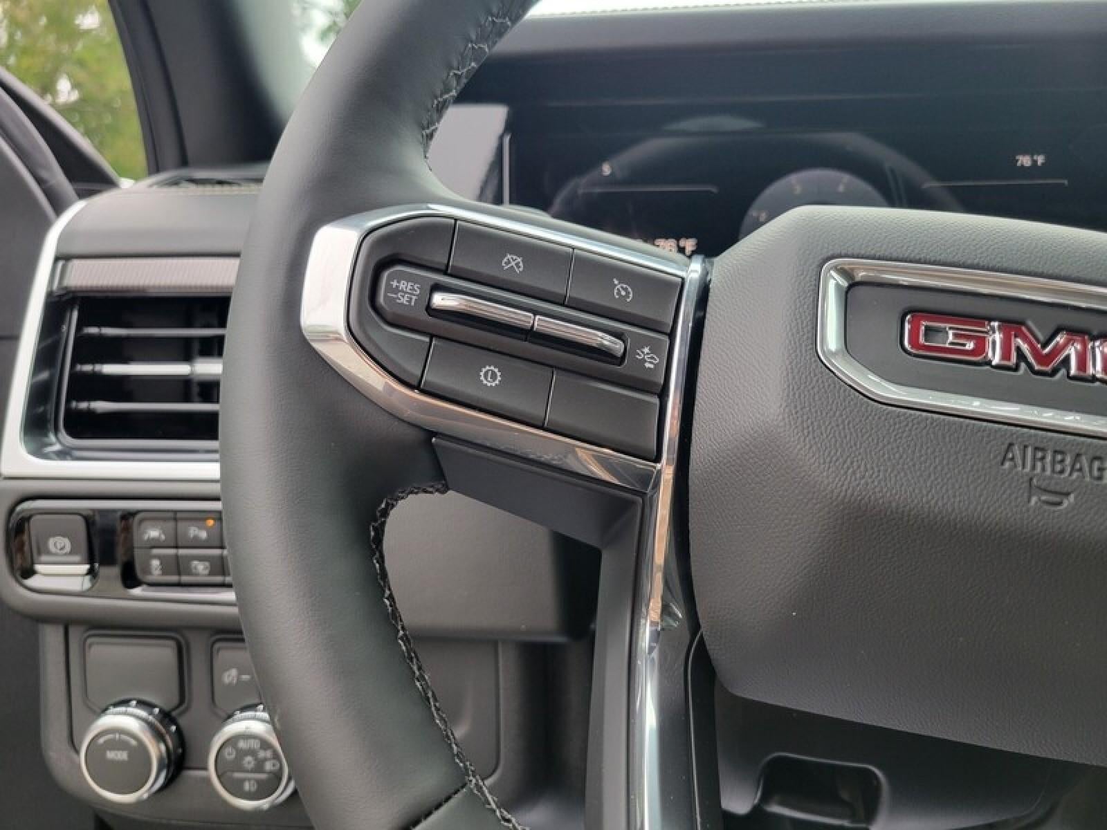 2026 GMC Yukon 2WD 4dr Elevation