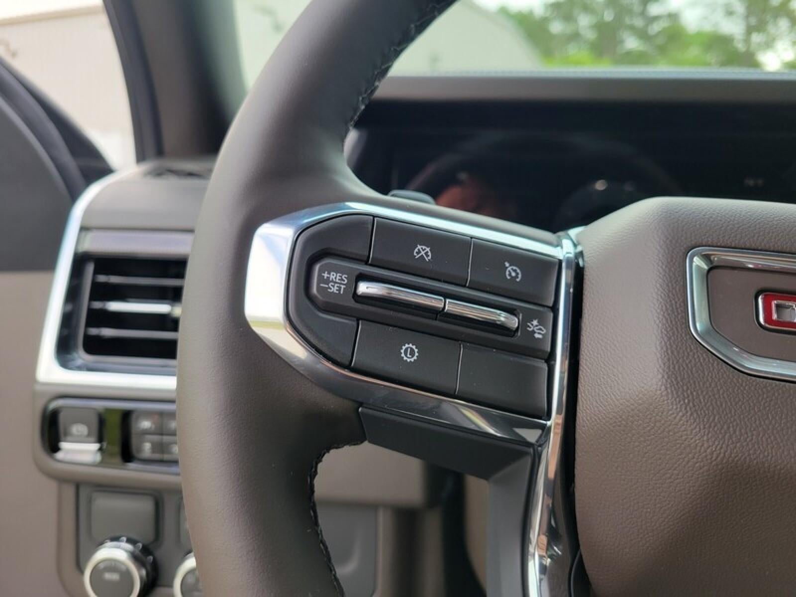 2026 GMC Yukon 2WD 4dr Elevation