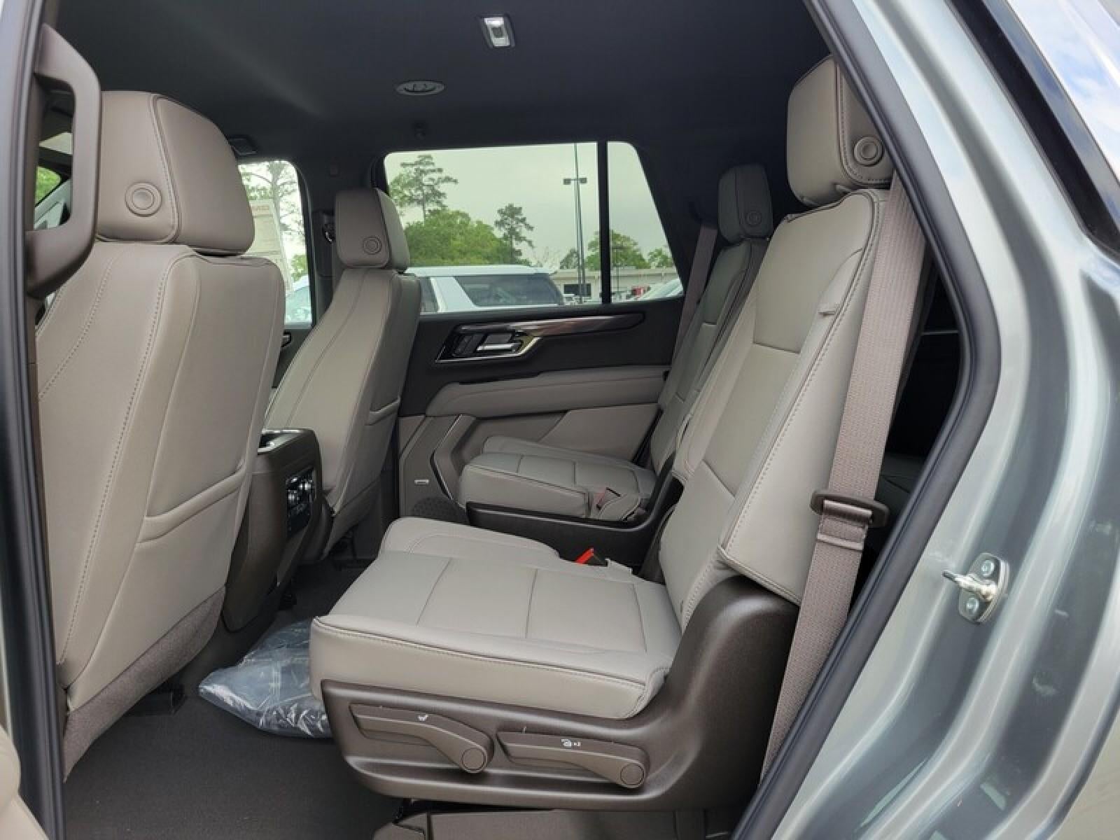 2026 GMC Yukon 2WD 4dr Elevation