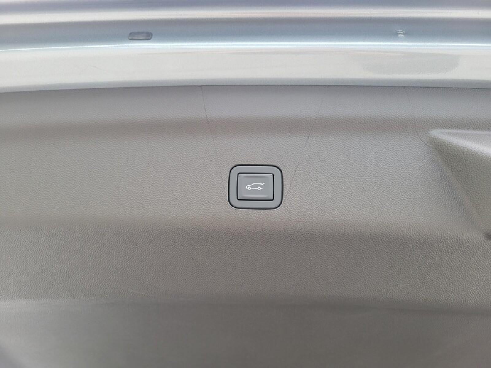 2026 GMC Yukon 2WD 4dr Elevation