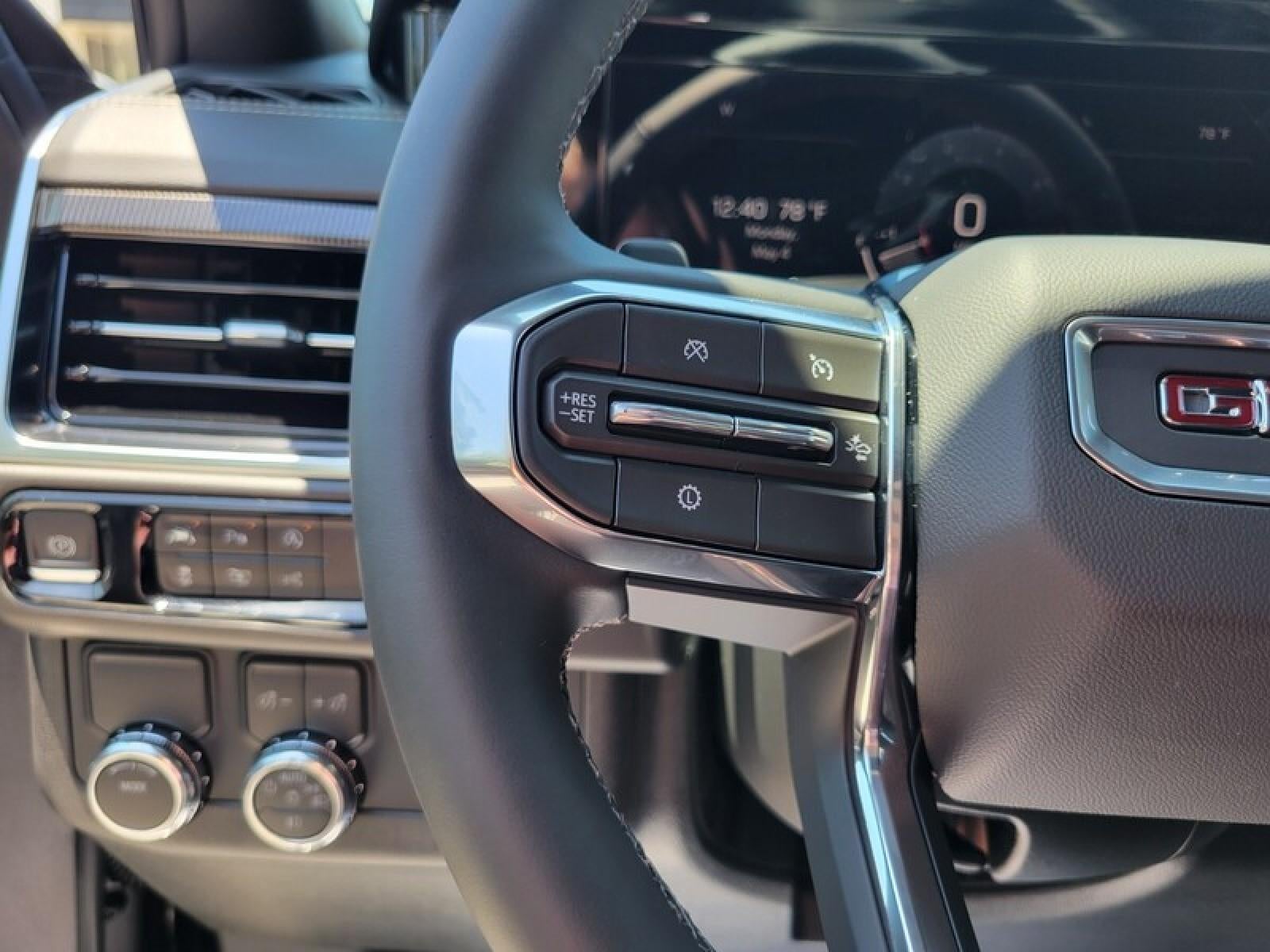 2026 GMC Yukon 2WD 4dr Elevation