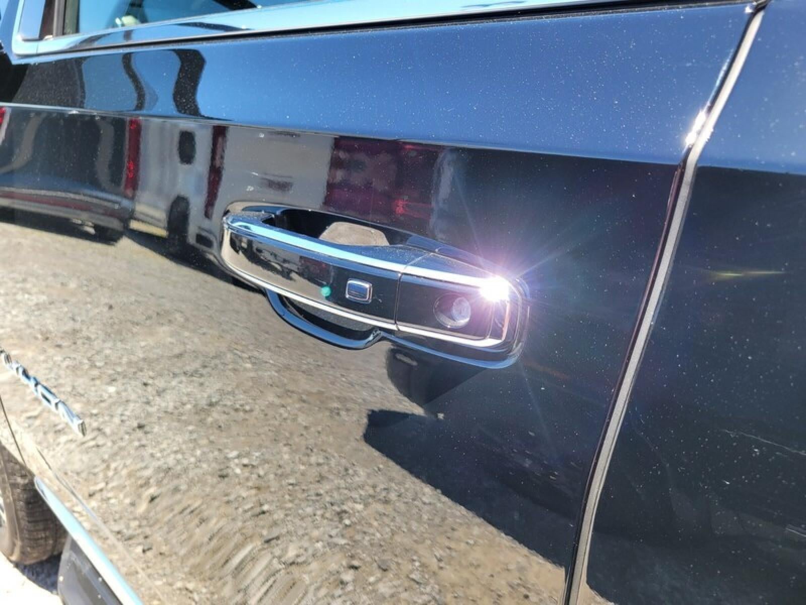 2026 GMC Yukon 2WD 4dr Elevation