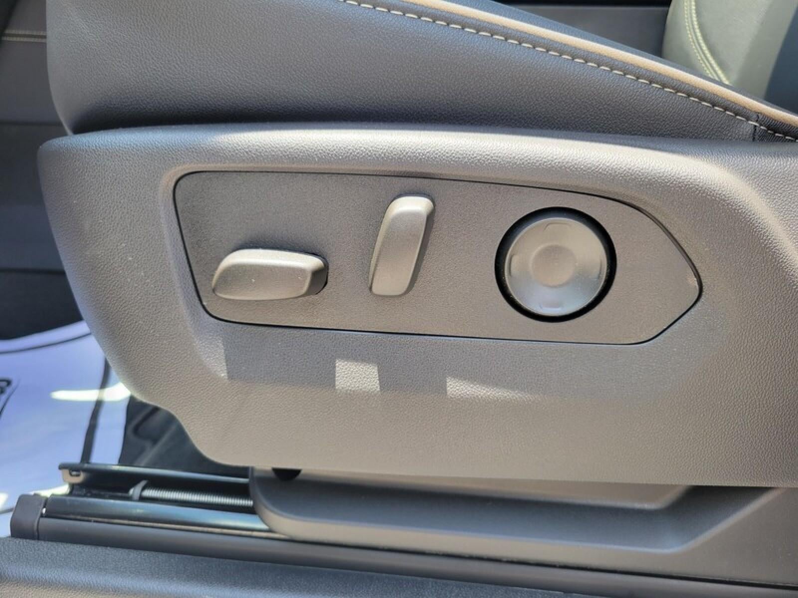 2026 GMC Yukon 2WD 4dr Elevation