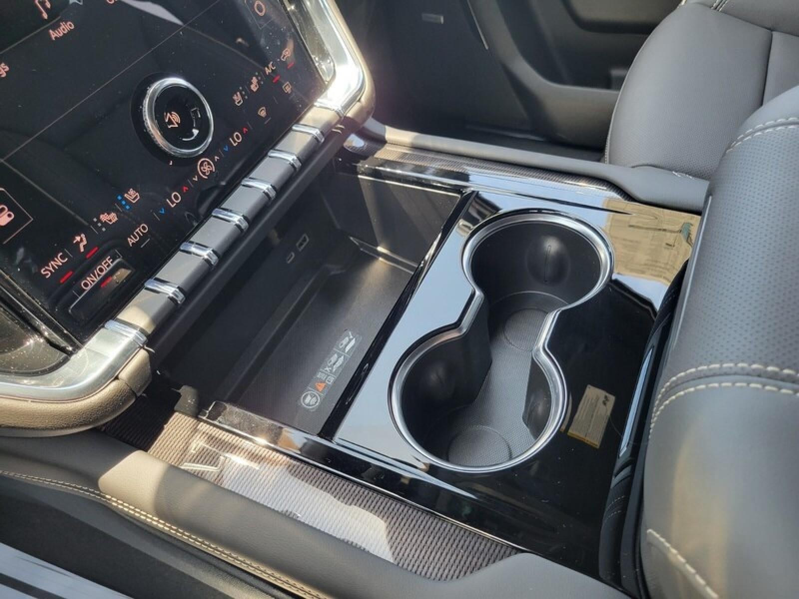 2026 GMC Yukon 2WD 4dr Elevation