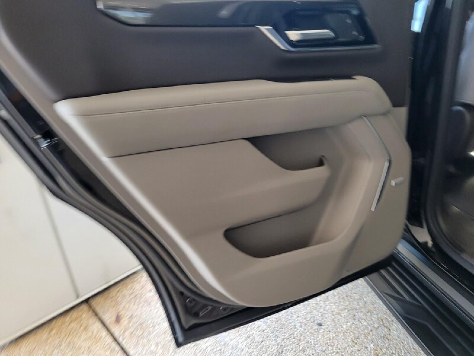 2026 GMC Yukon 2WD 4dr Elevation