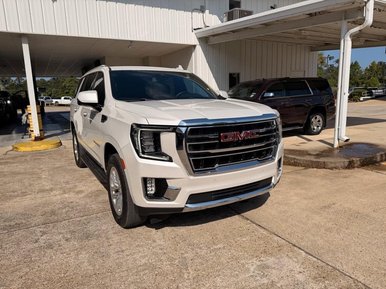 2024 GMC Yukon SLT