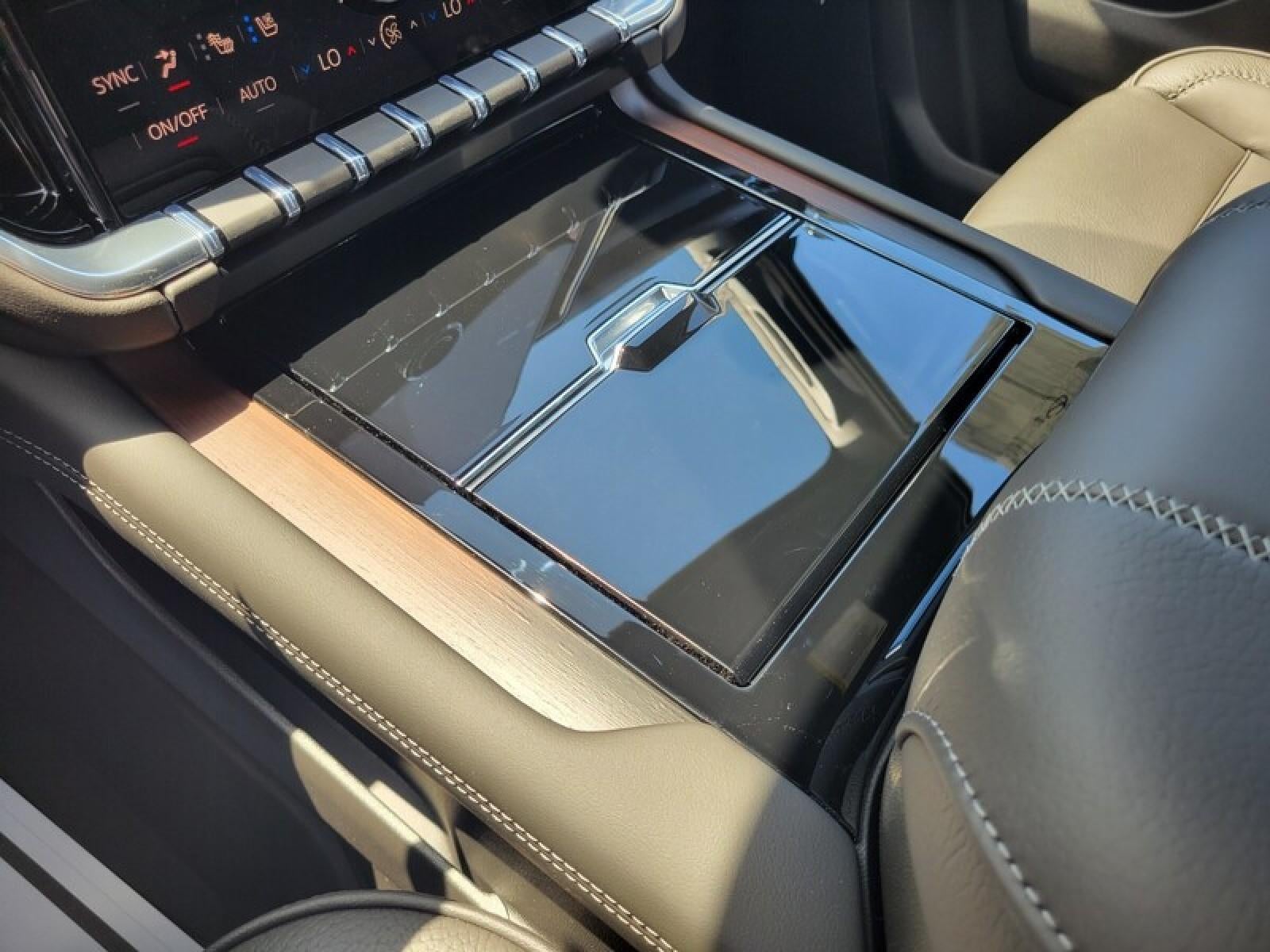 2026 GMC Yukon 2WD 4dr Denali