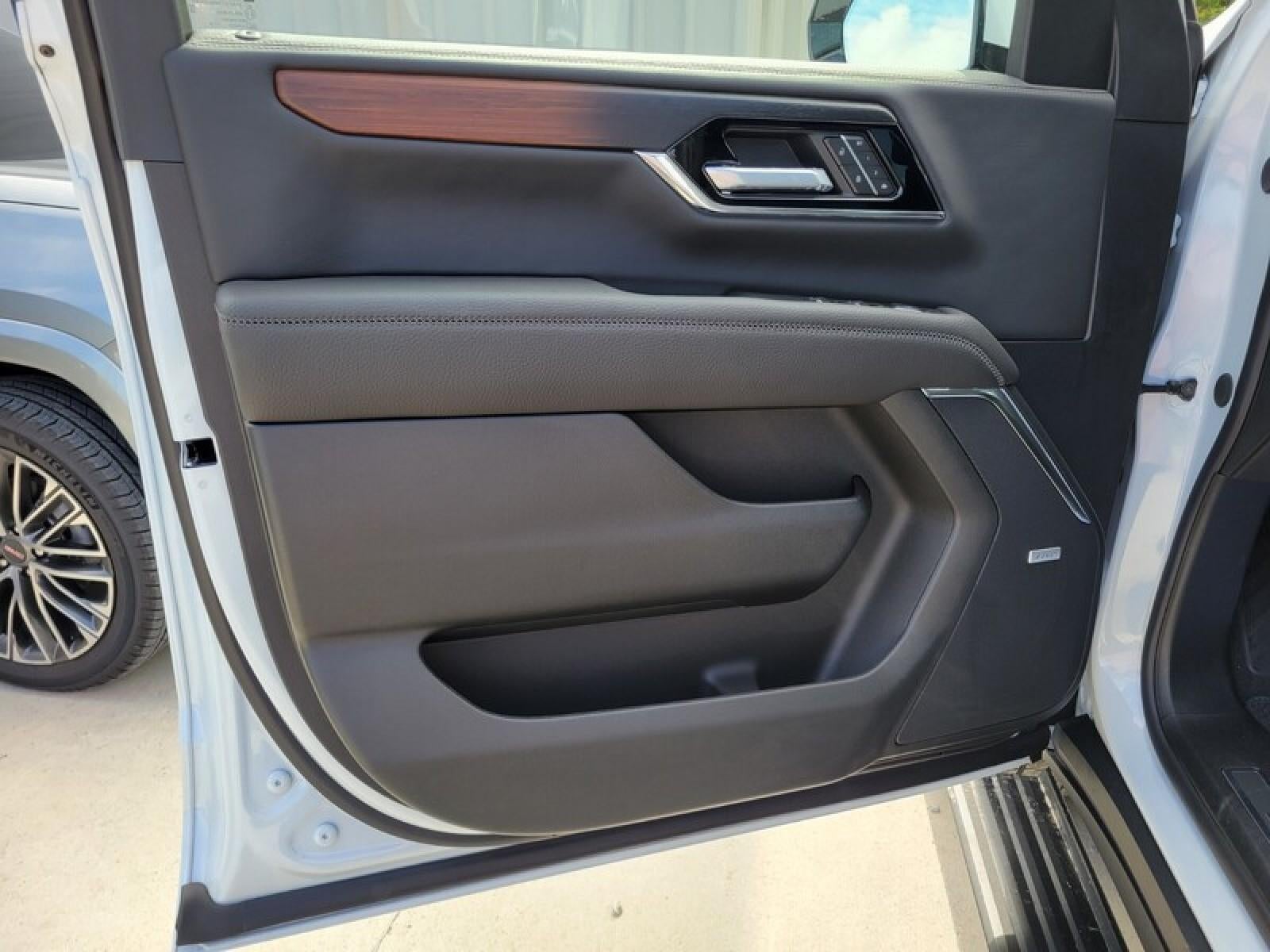 2026 GMC Yukon 2WD 4dr Denali