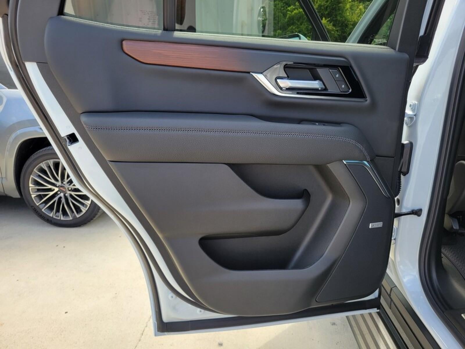 2026 GMC Yukon 2WD 4dr Denali