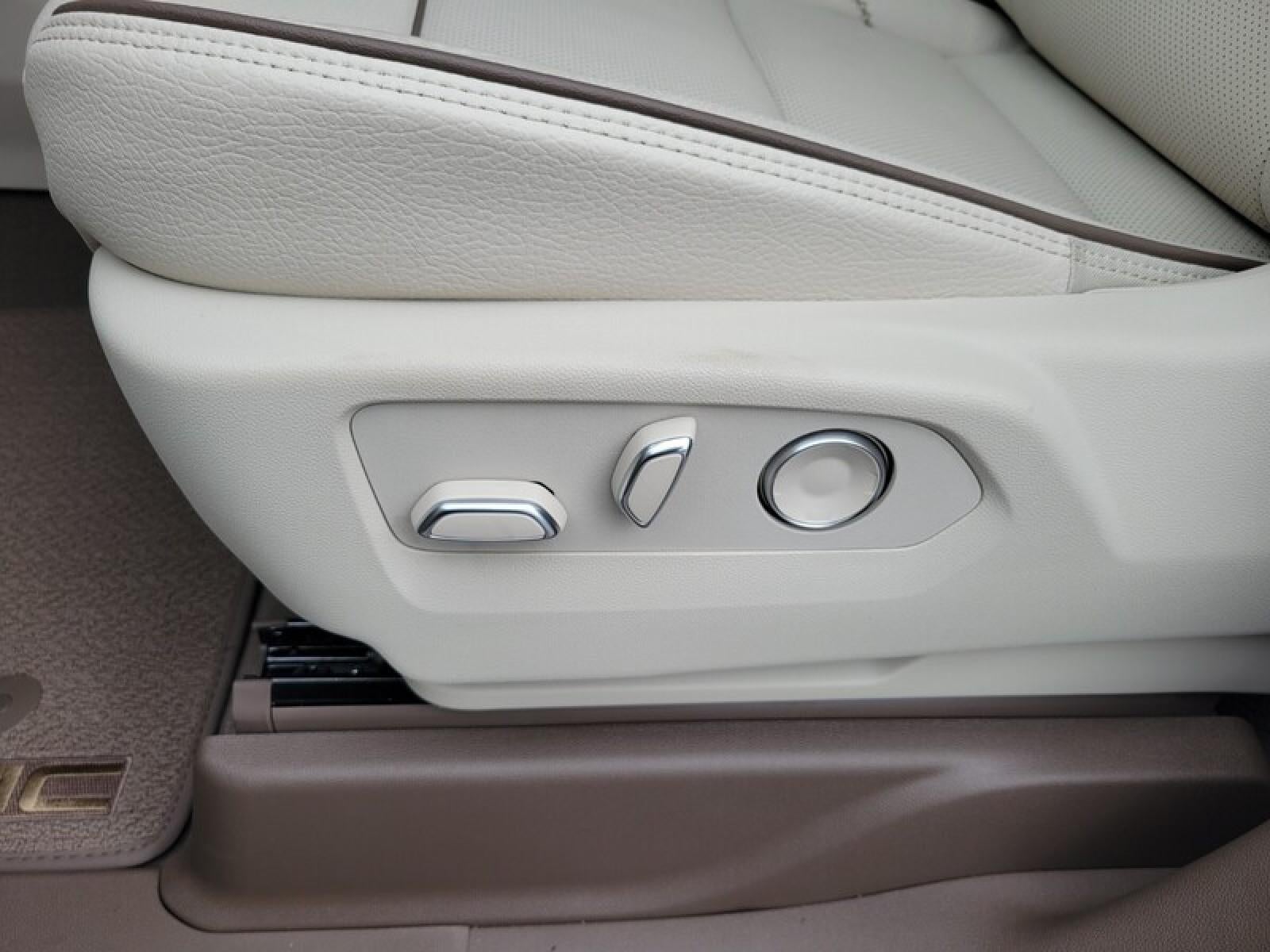 2026 GMC Yukon 2WD 4dr Denali