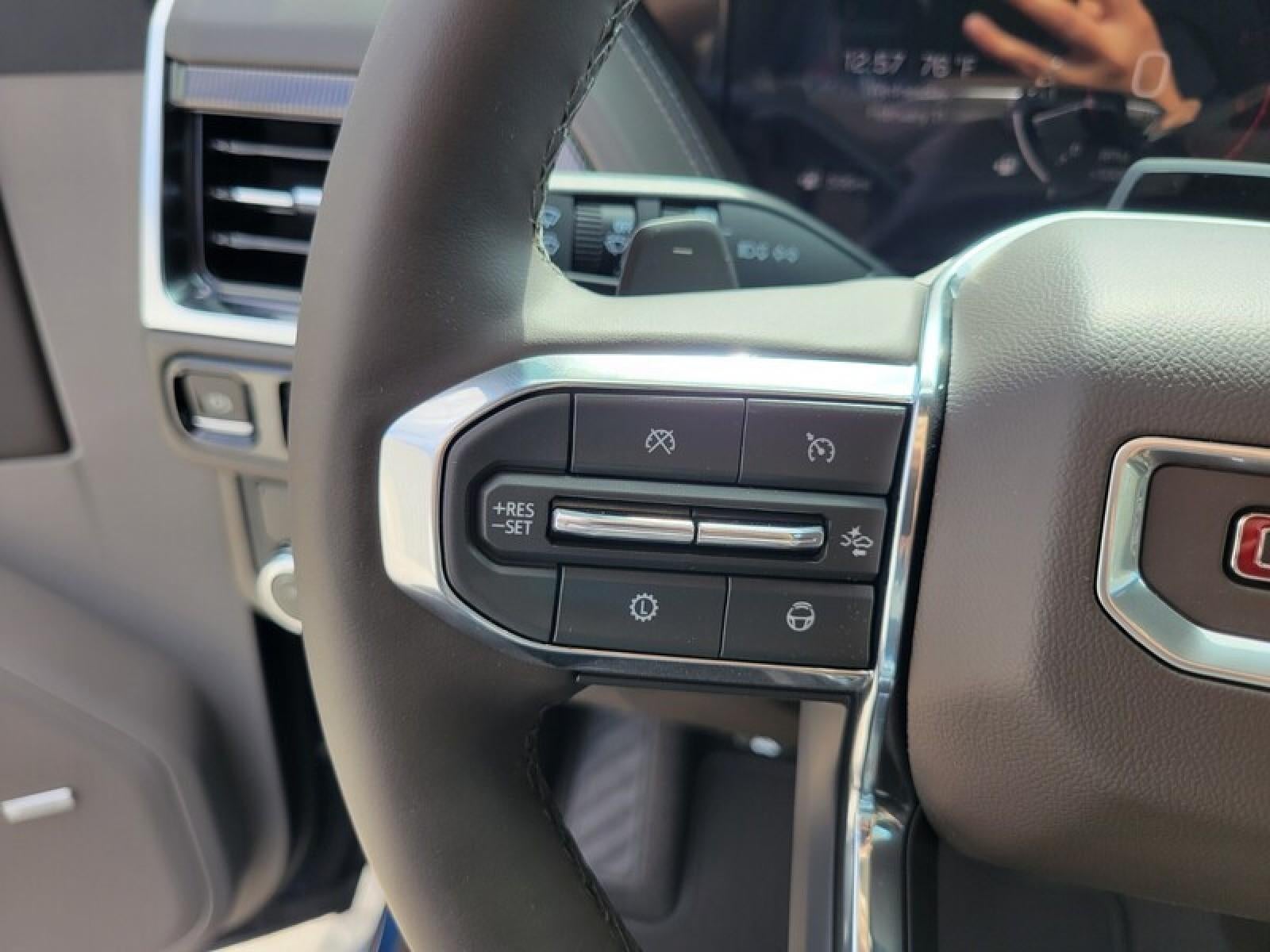 2026 GMC Yukon XL 2WD 4dr Elevation