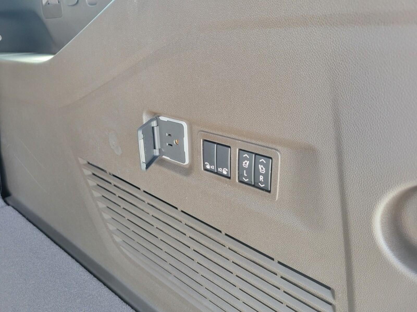 2026 GMC Yukon XL 2WD 4dr Elevation