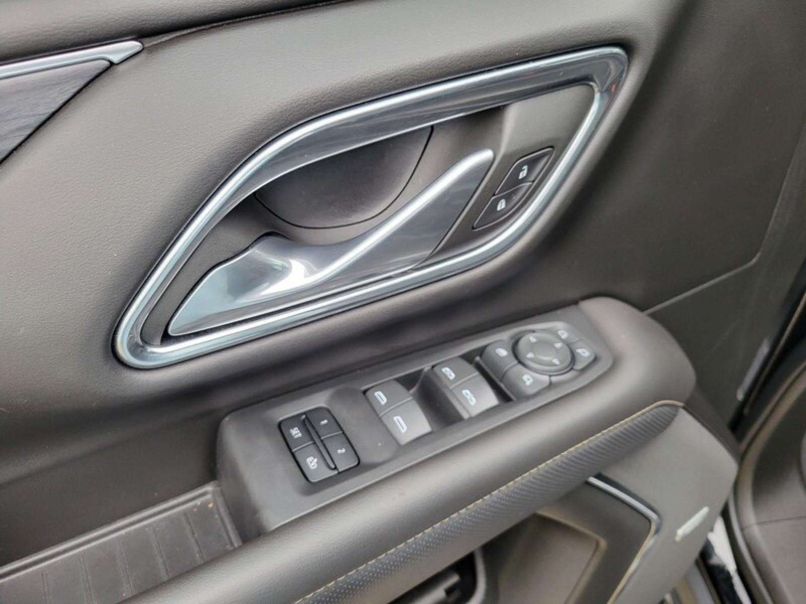 2022 GMC Yukon XL SLT