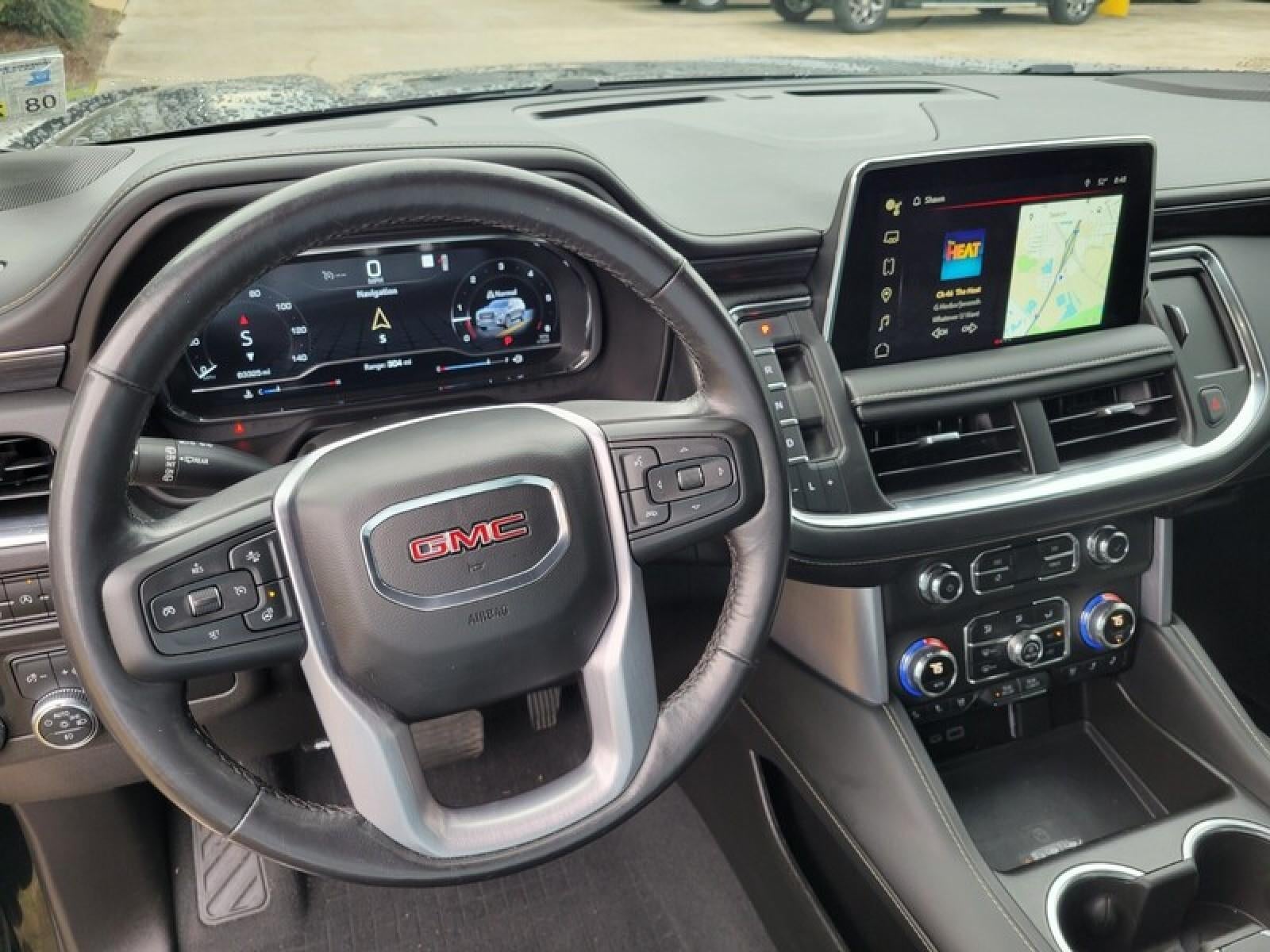 2022 GMC Yukon XL SLT