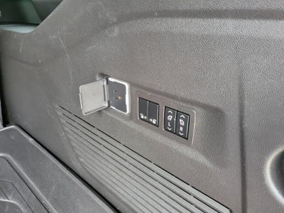 2022 GMC Yukon XL SLT