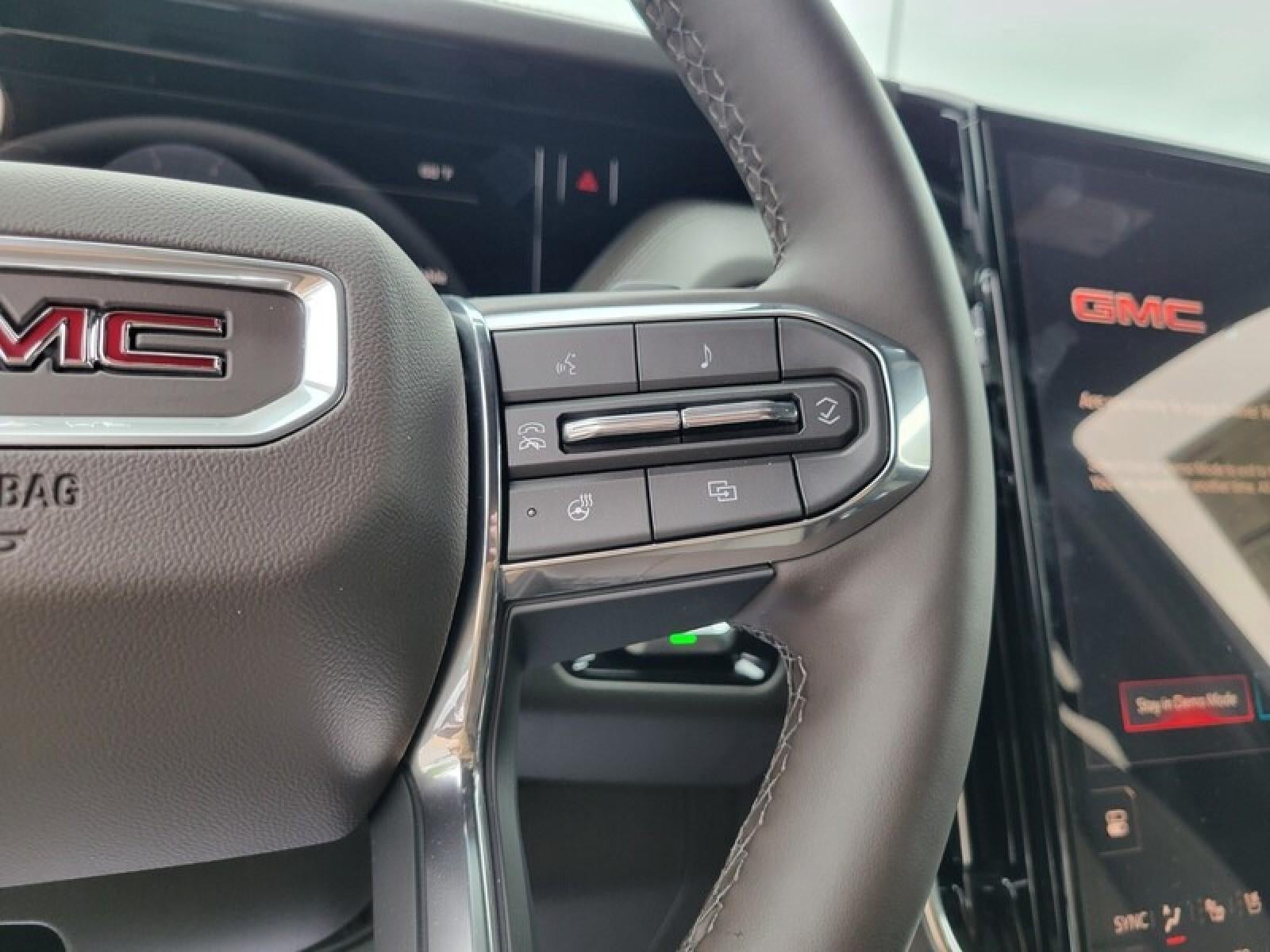 2026 GMC Yukon XL 2WD 4dr Elevation