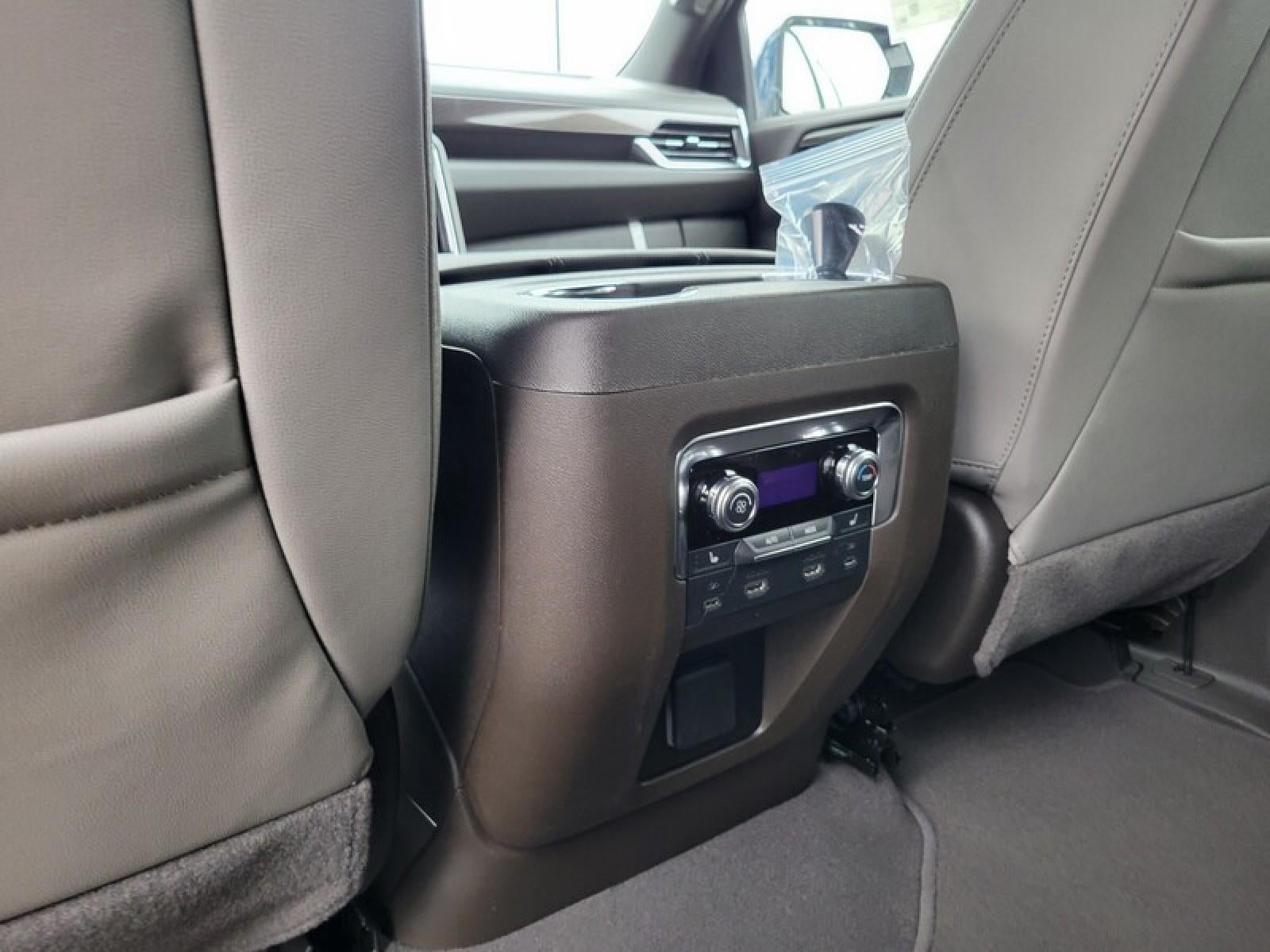 2026 GMC Yukon XL 2WD 4dr Elevation