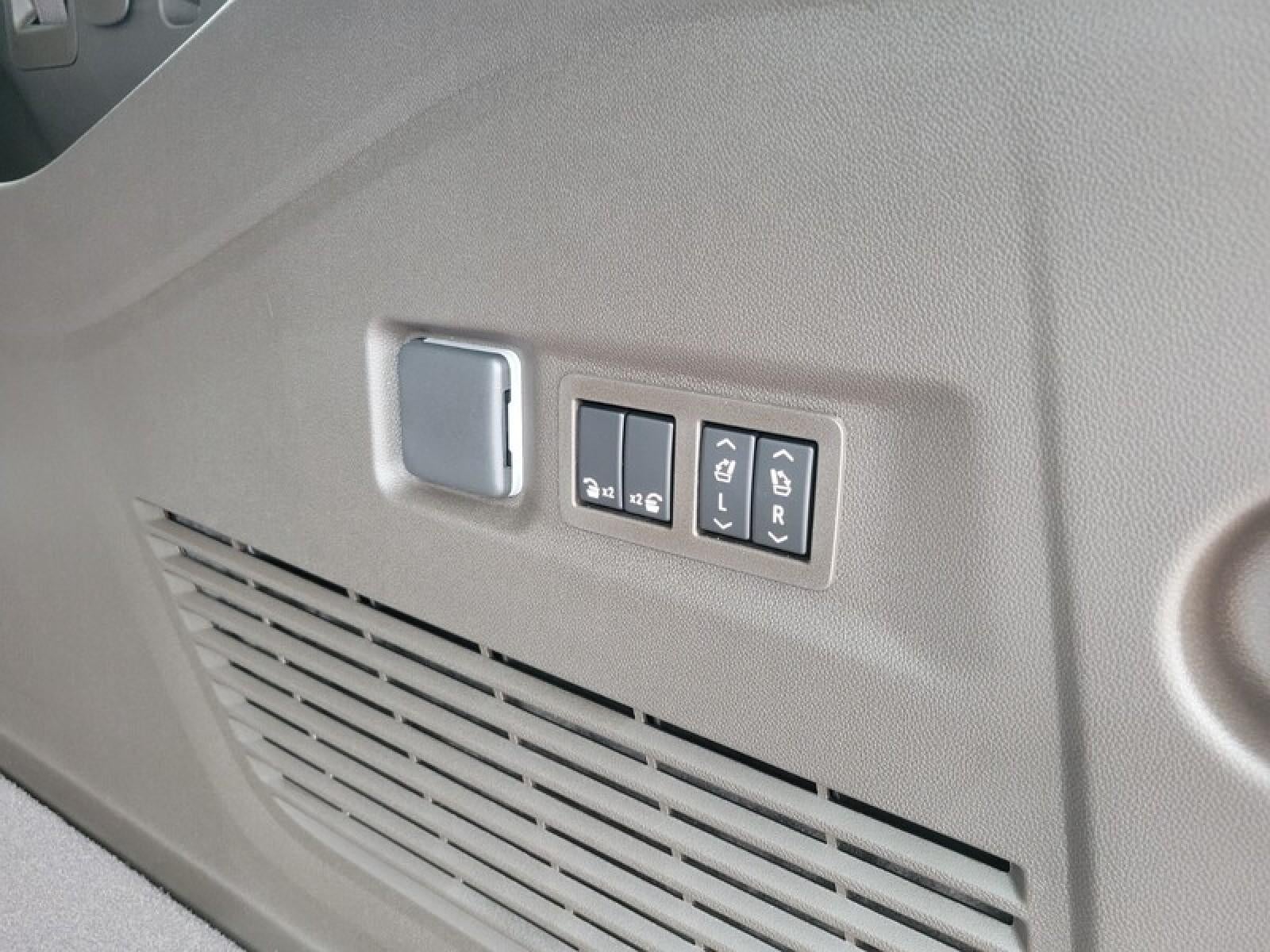 2026 GMC Yukon XL 2WD 4dr Elevation
