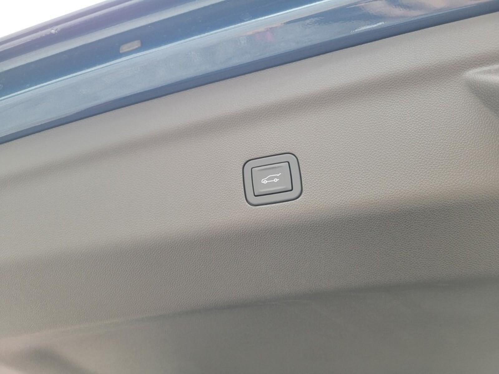 2026 GMC Yukon XL 2WD 4dr Elevation