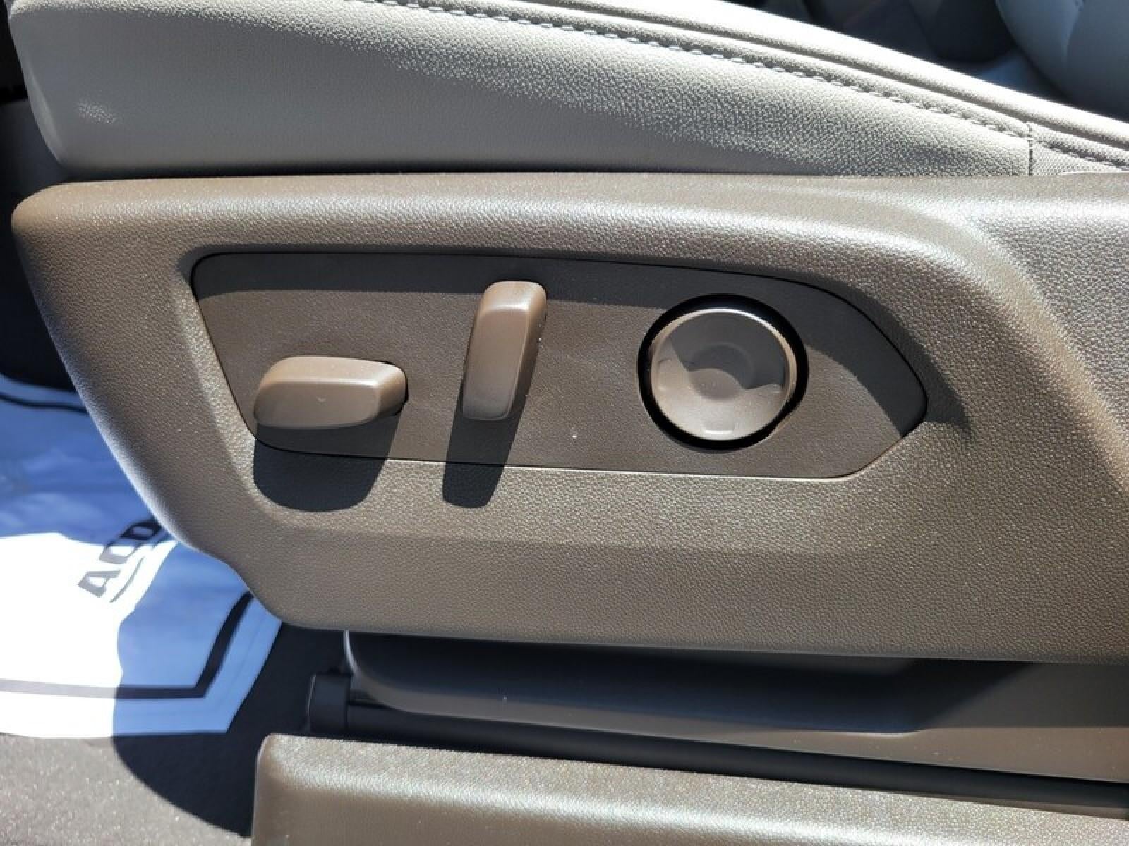 2026 GMC Yukon XL 2WD 4dr Elevation