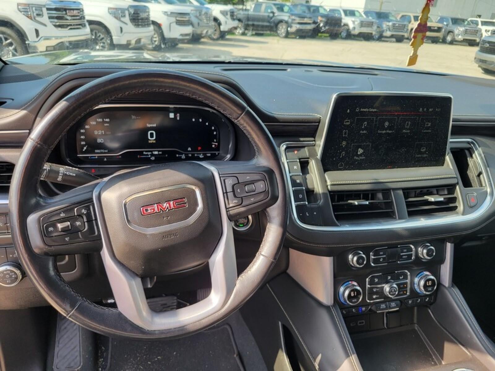 2023 GMC Yukon XL SLT