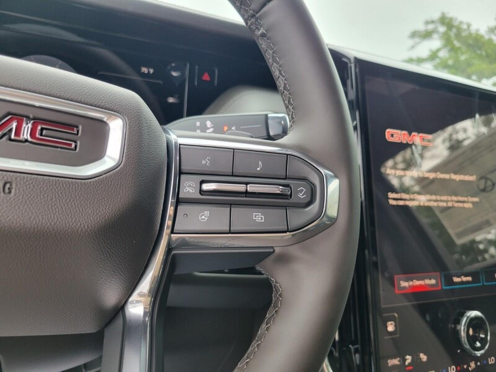 2026 GMC Yukon XL 2WD 4dr Elevation