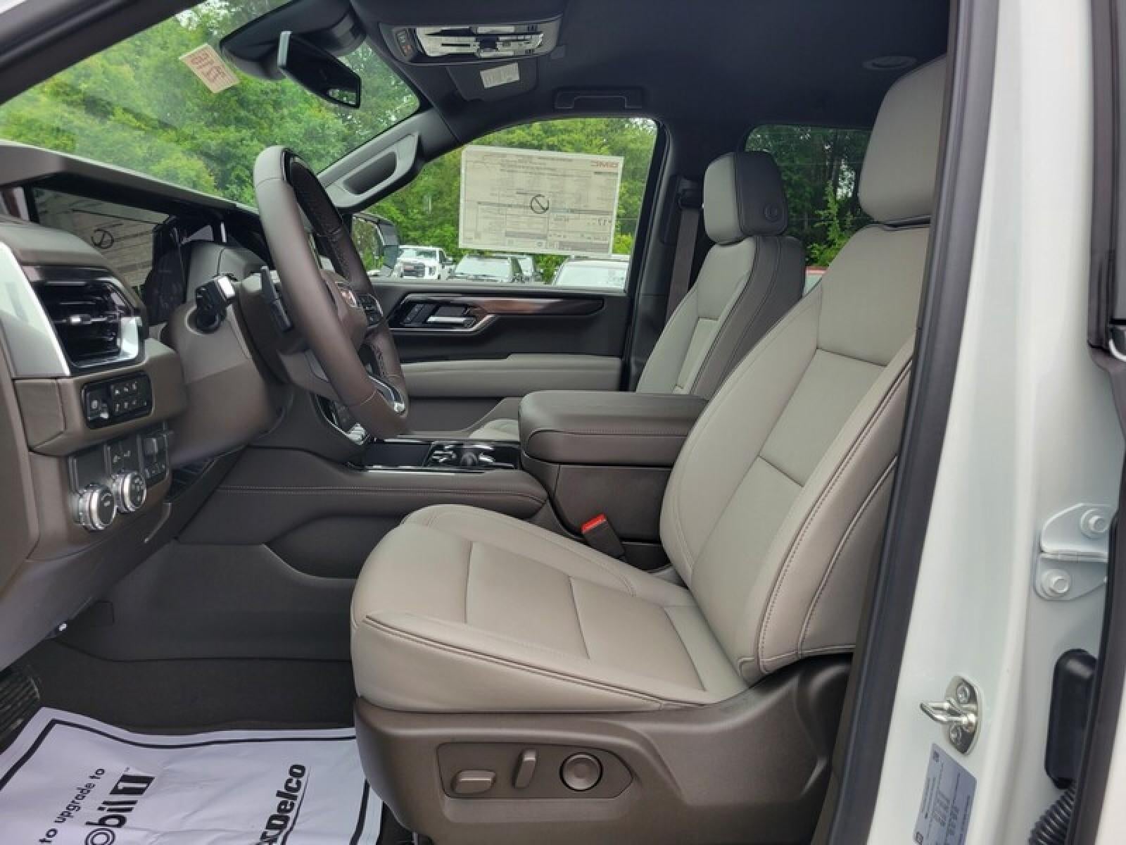 2026 GMC Yukon XL 2WD 4dr Elevation