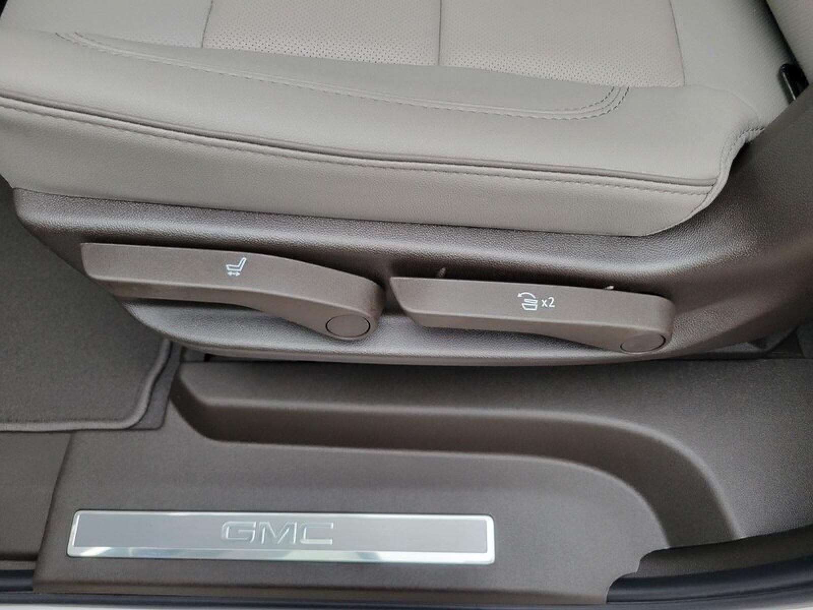 2026 GMC Yukon XL 2WD 4dr Elevation