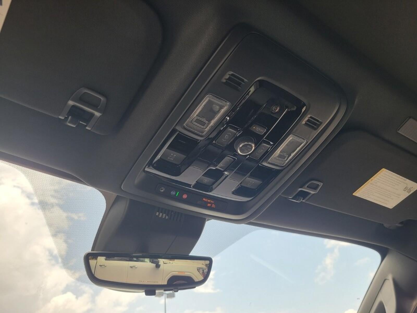 2026 GMC Yukon XL 2WD 4dr Elevation