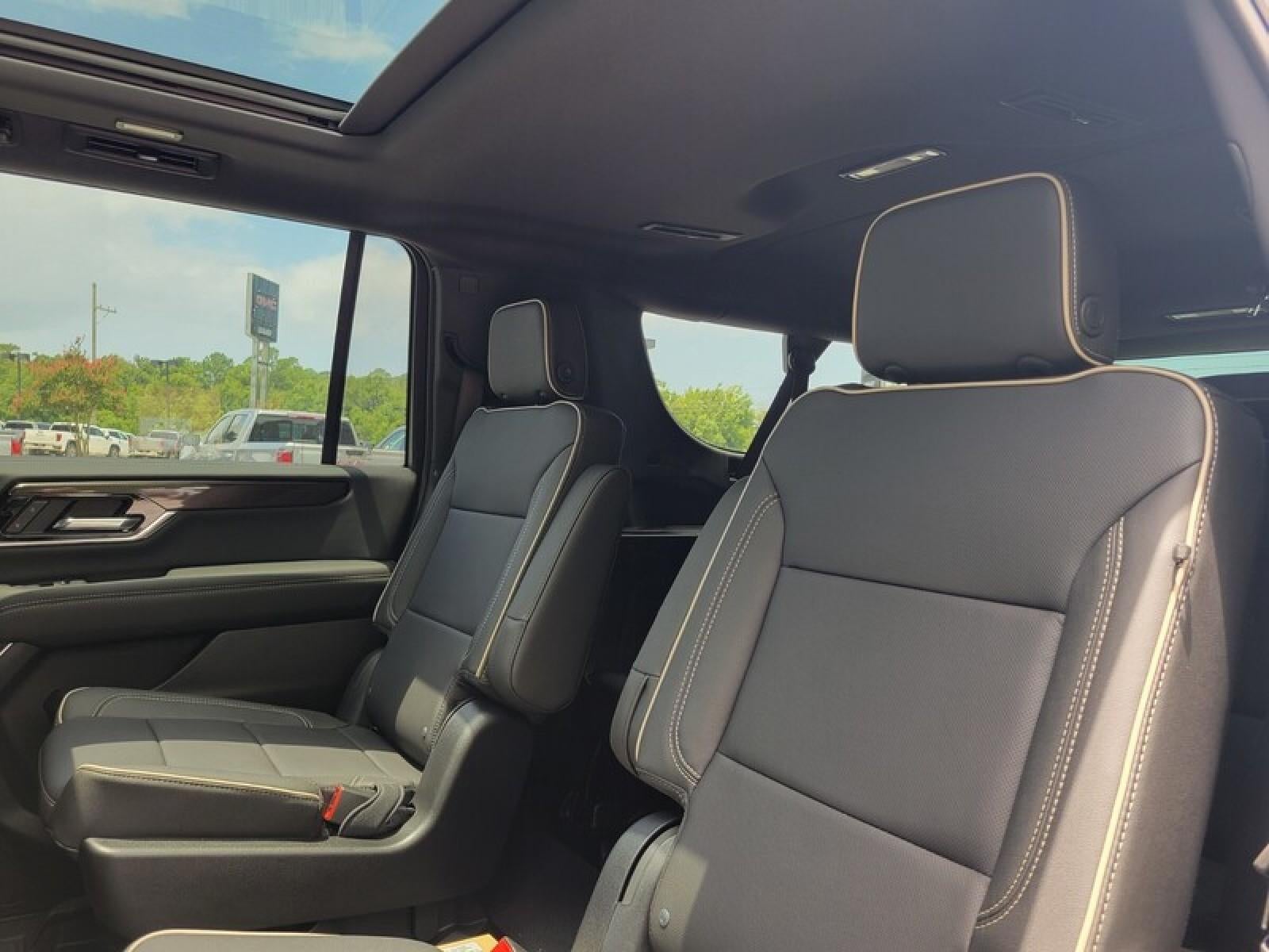 2026 GMC Yukon XL 2WD 4dr Elevation