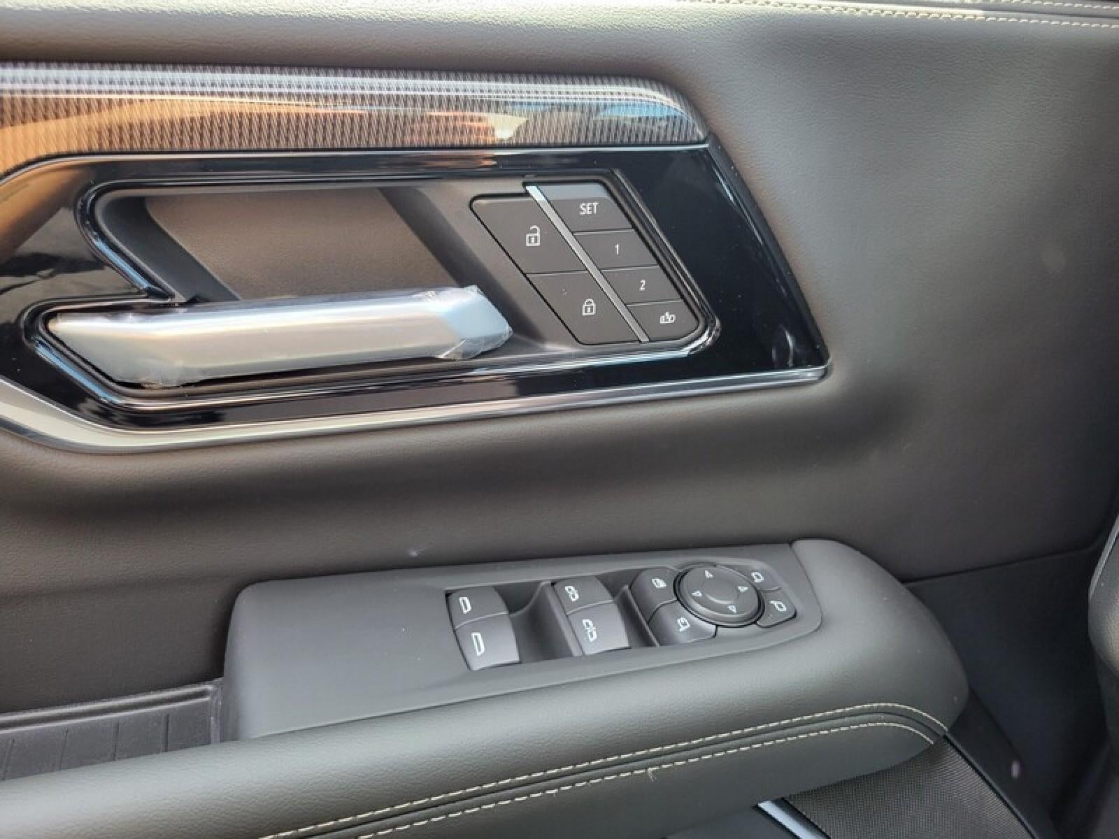 2027 GMC Yukon XL 2WD 4dr Elevation