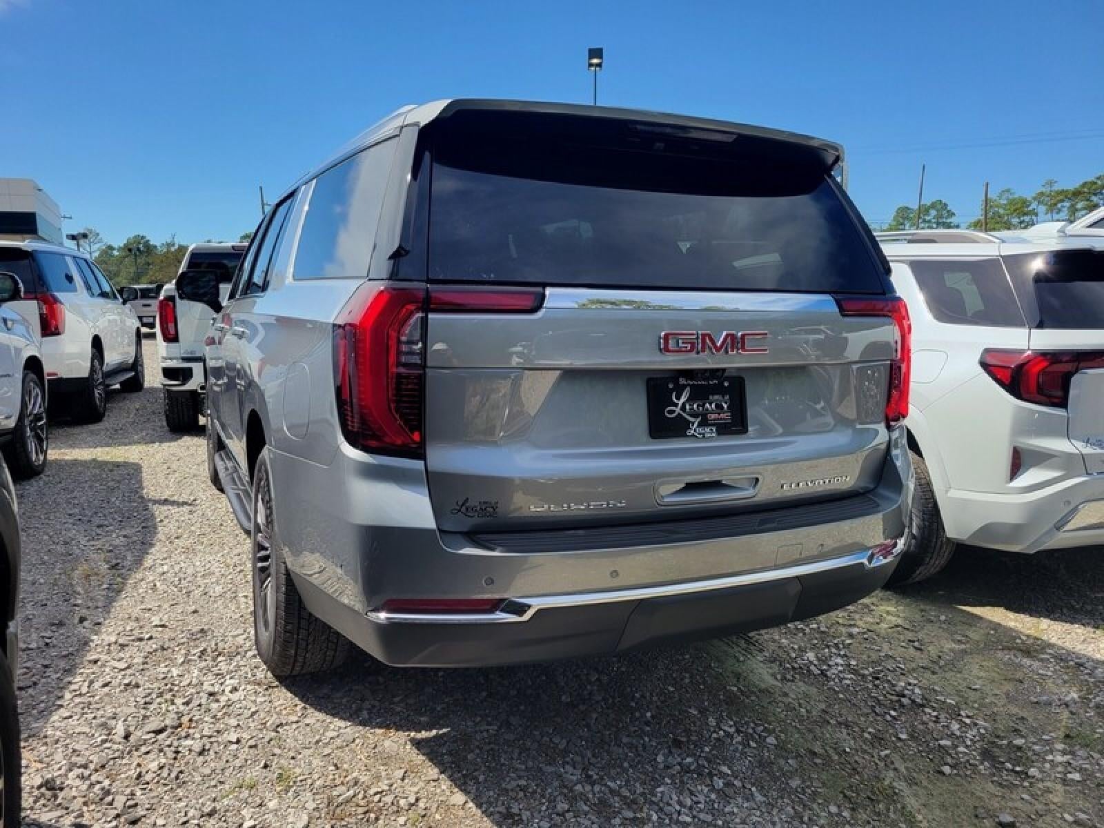 2027 GMC Yukon XL 2WD 4dr Elevation