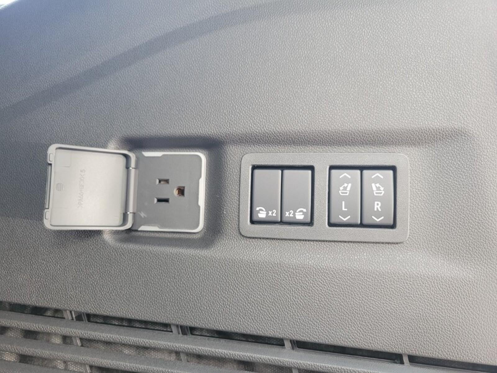 2027 GMC Yukon XL 2WD 4dr Elevation