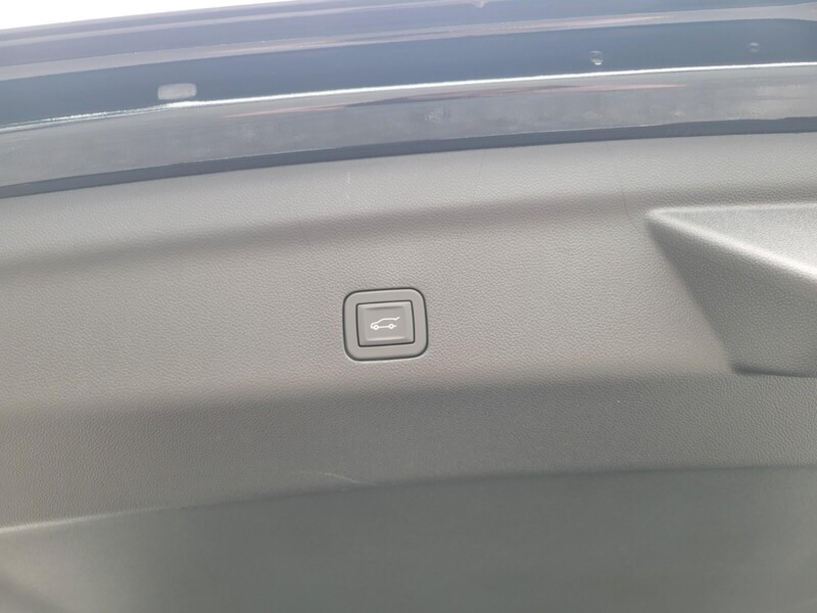 2026 GMC Yukon XL 2WD 4dr Elevation