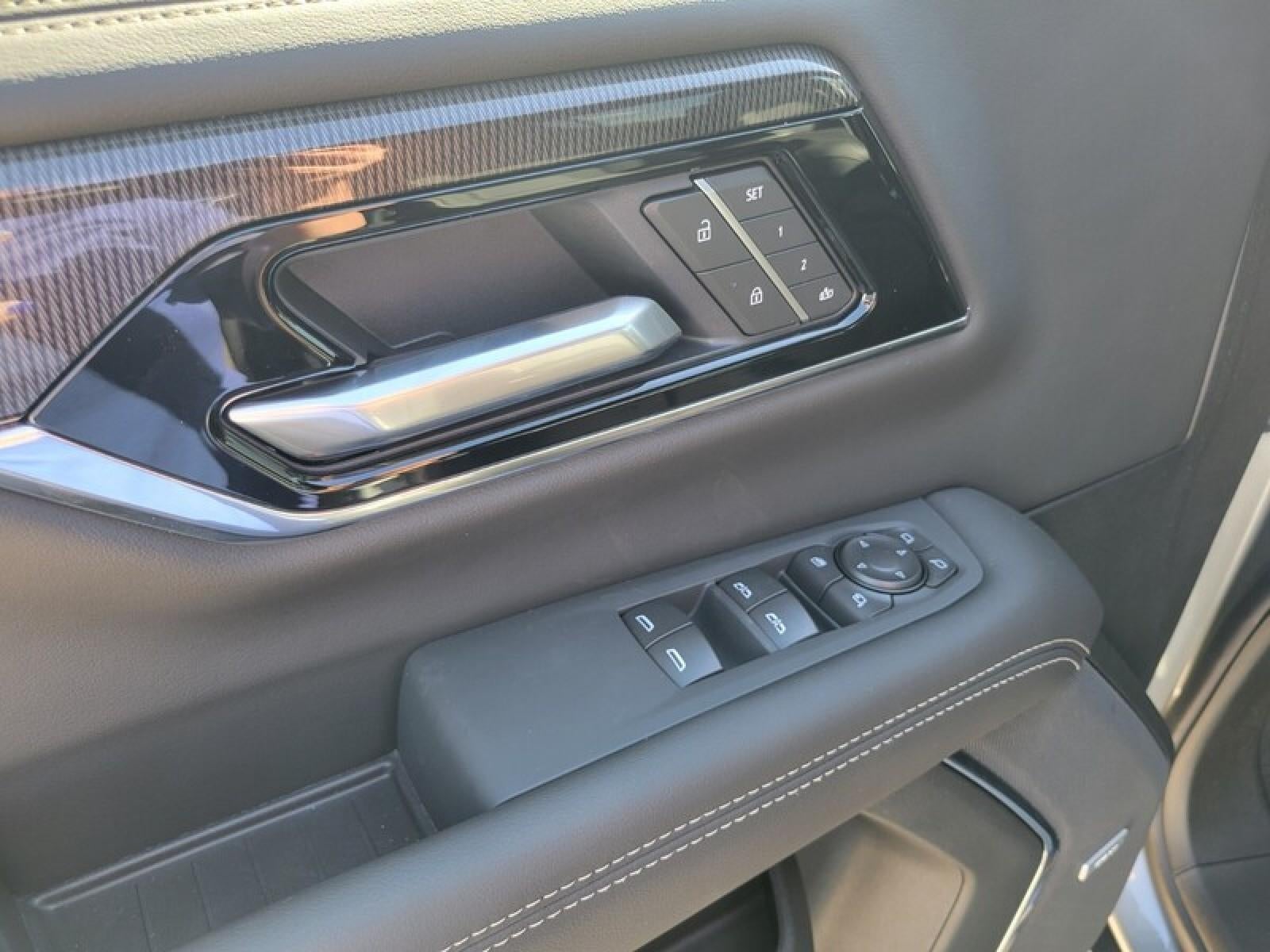 2026 GMC Yukon XL 2WD 4dr Elevation