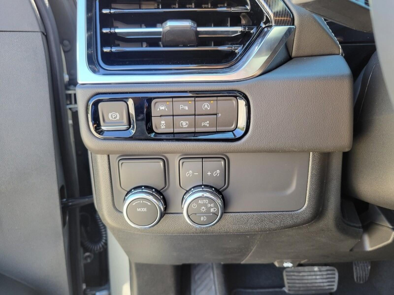 2026 GMC Yukon XL 2WD 4dr Elevation