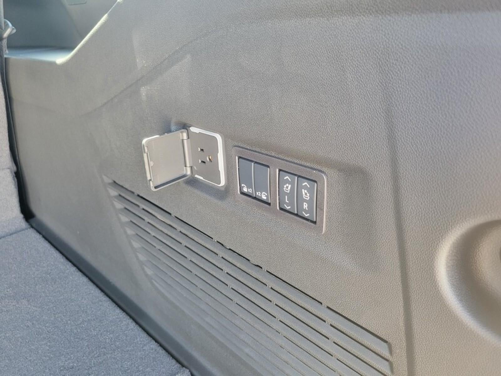 2026 GMC Yukon XL 2WD 4dr Elevation