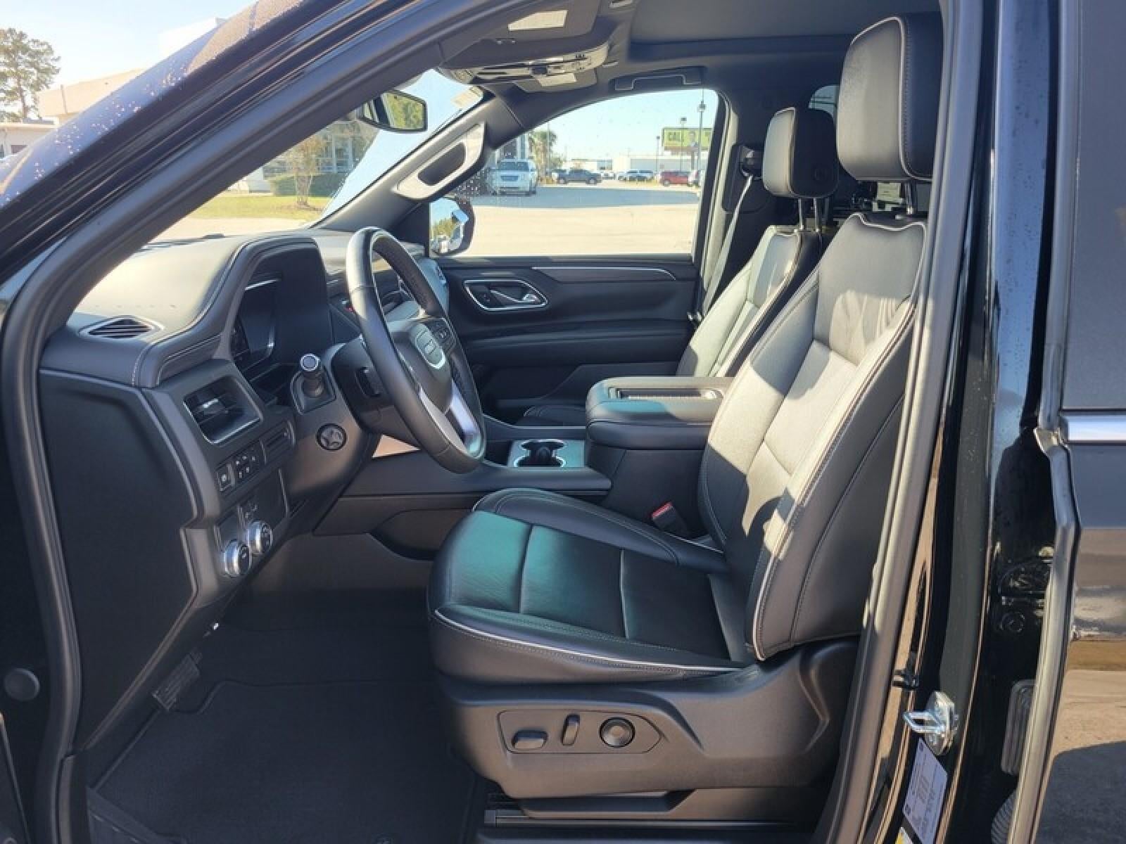 2024 GMC Yukon XL SLT