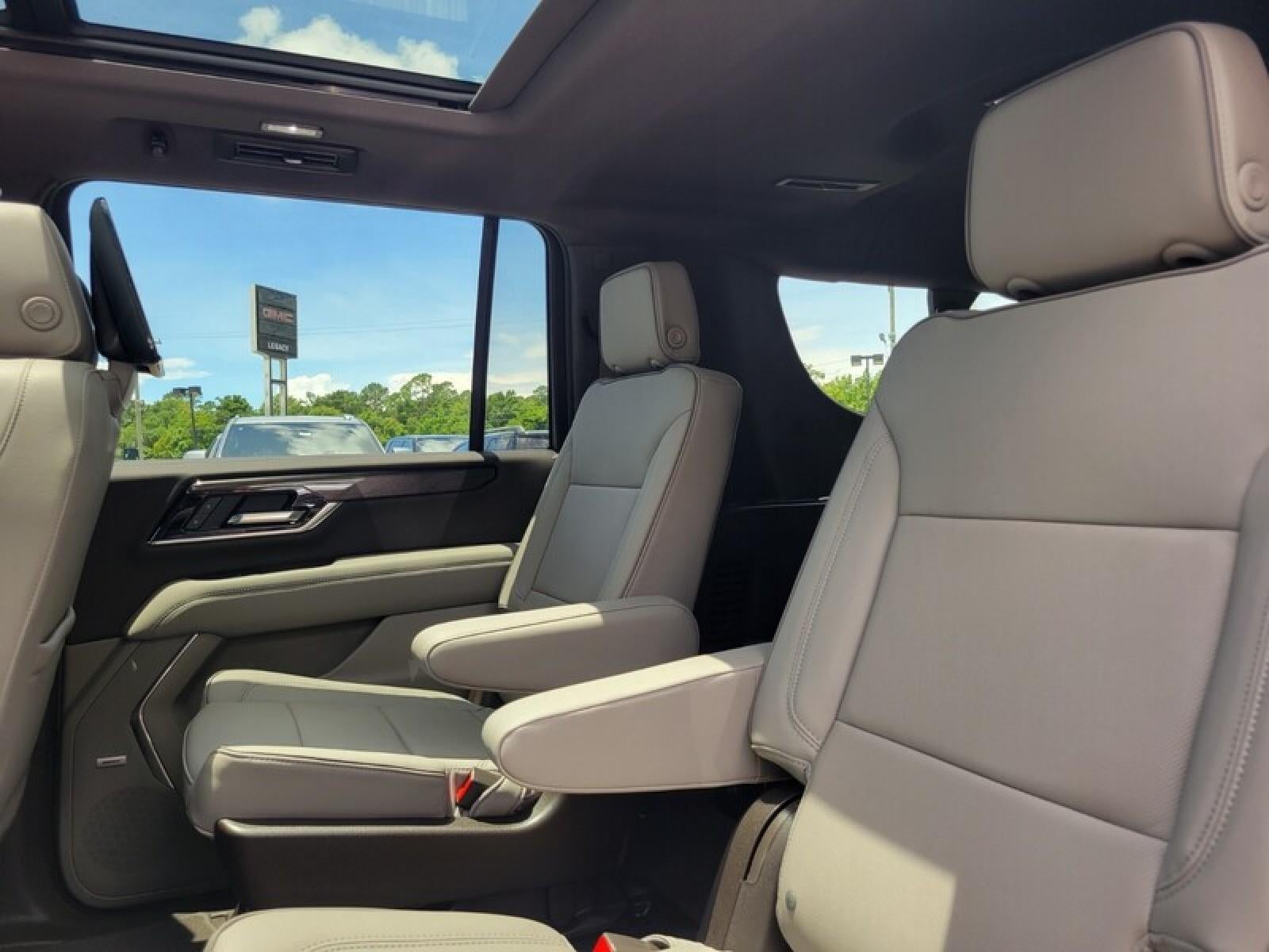 2026 GMC Yukon XL 2WD 4dr Elevation