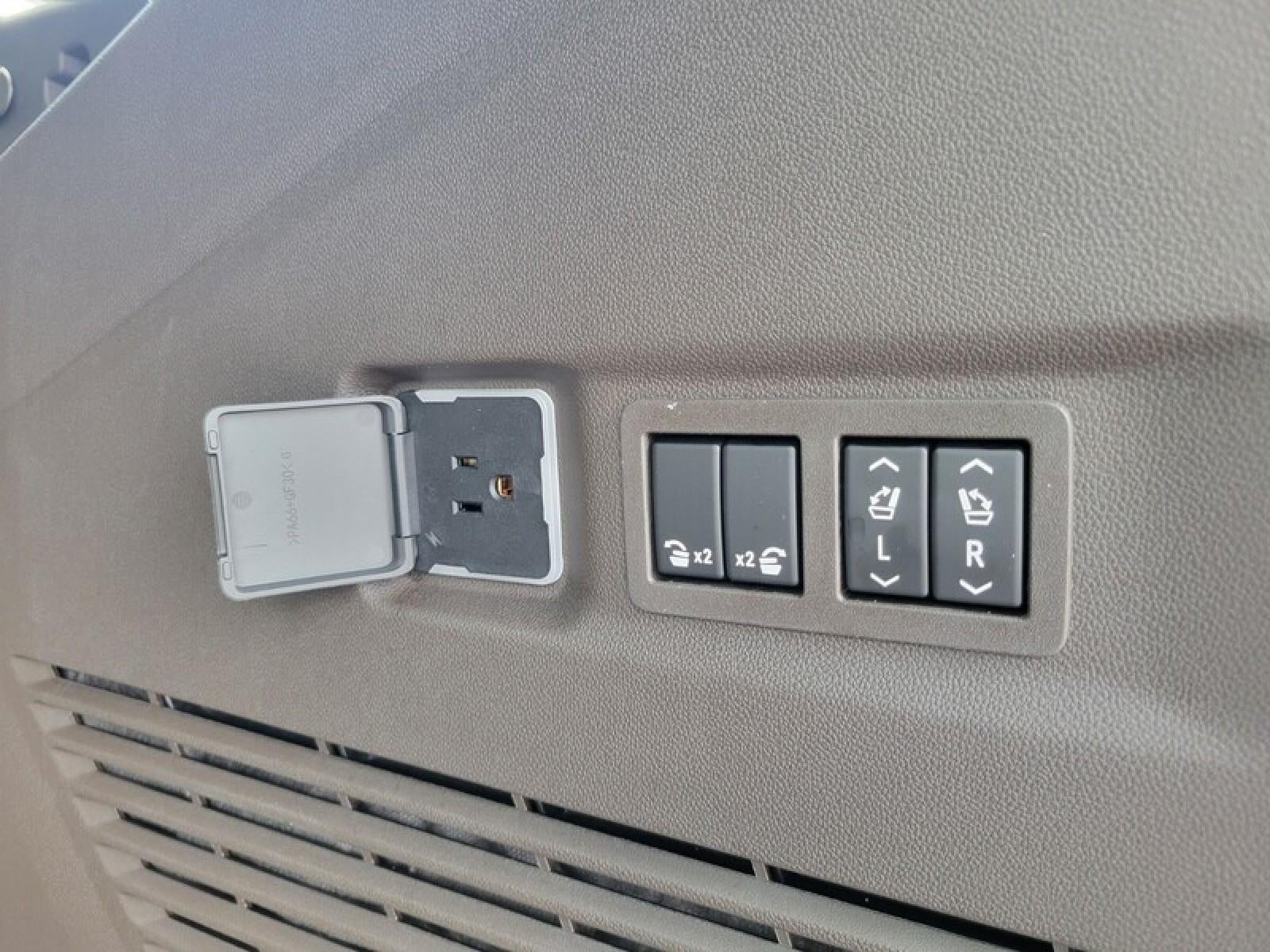 2026 GMC Yukon XL 2WD 4dr Elevation