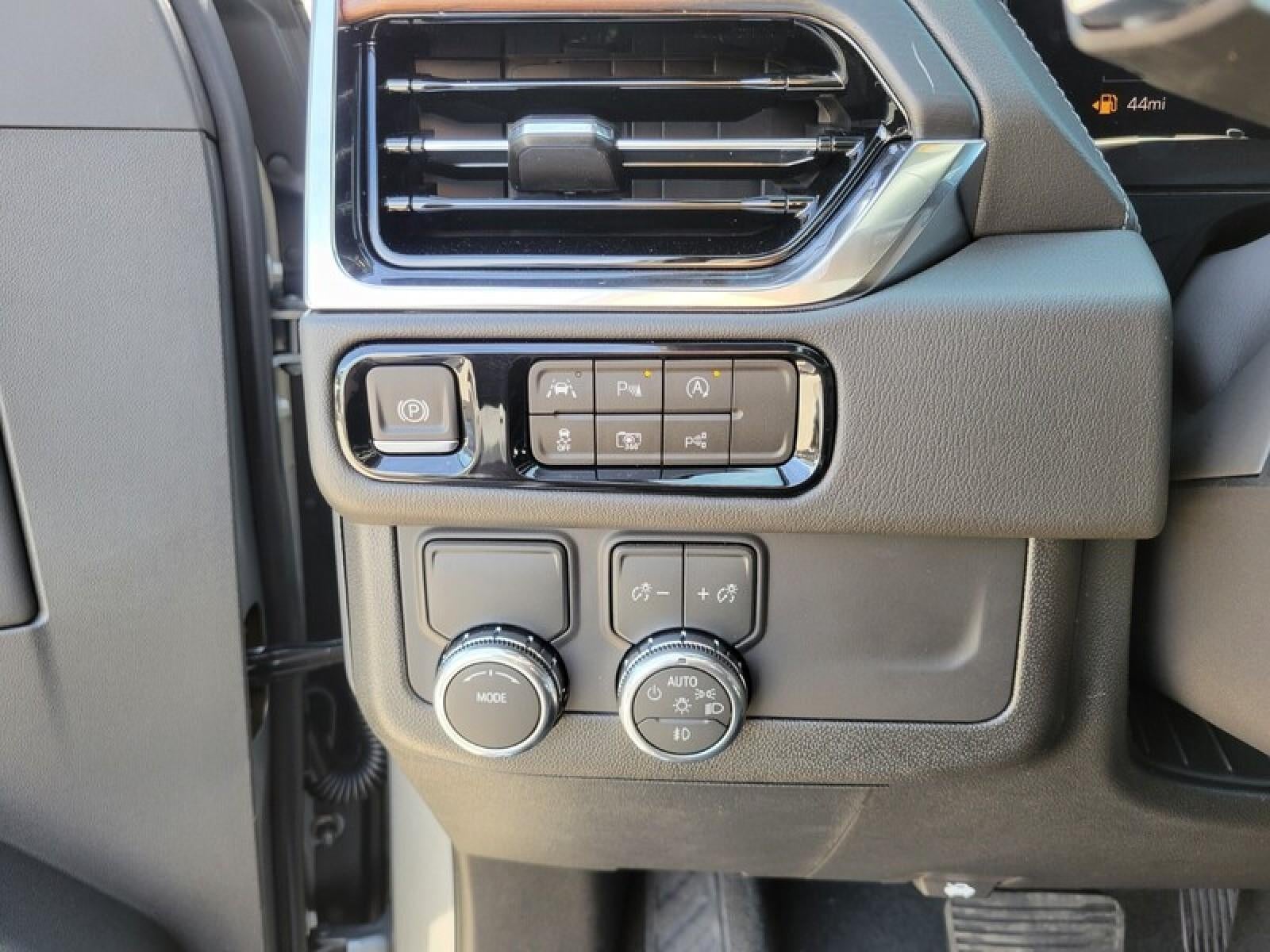 2026 GMC Yukon XL 2WD 4dr Denali