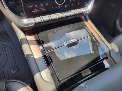 2026 GMC Yukon XL 2WD 4dr Denali